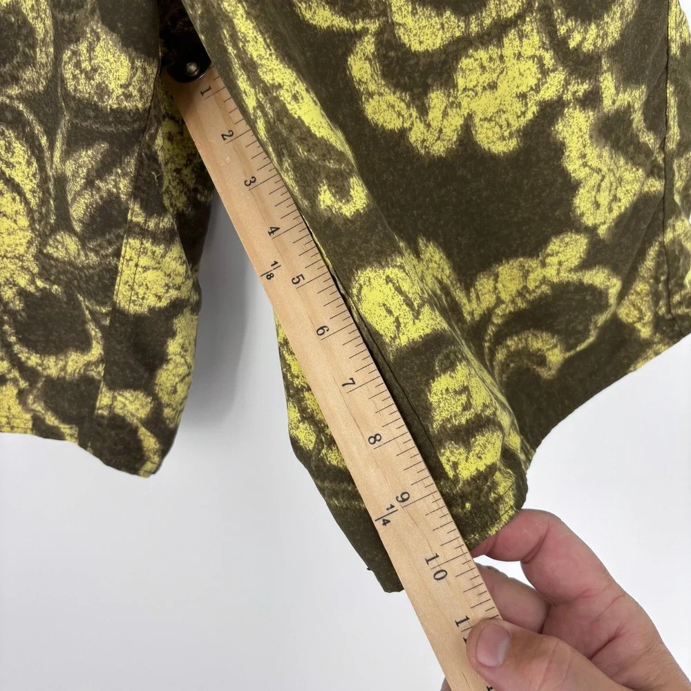Patagonia Wavefarer Board Shorts Mens 34 Brown Yellow‎ Floral Swim Trunks